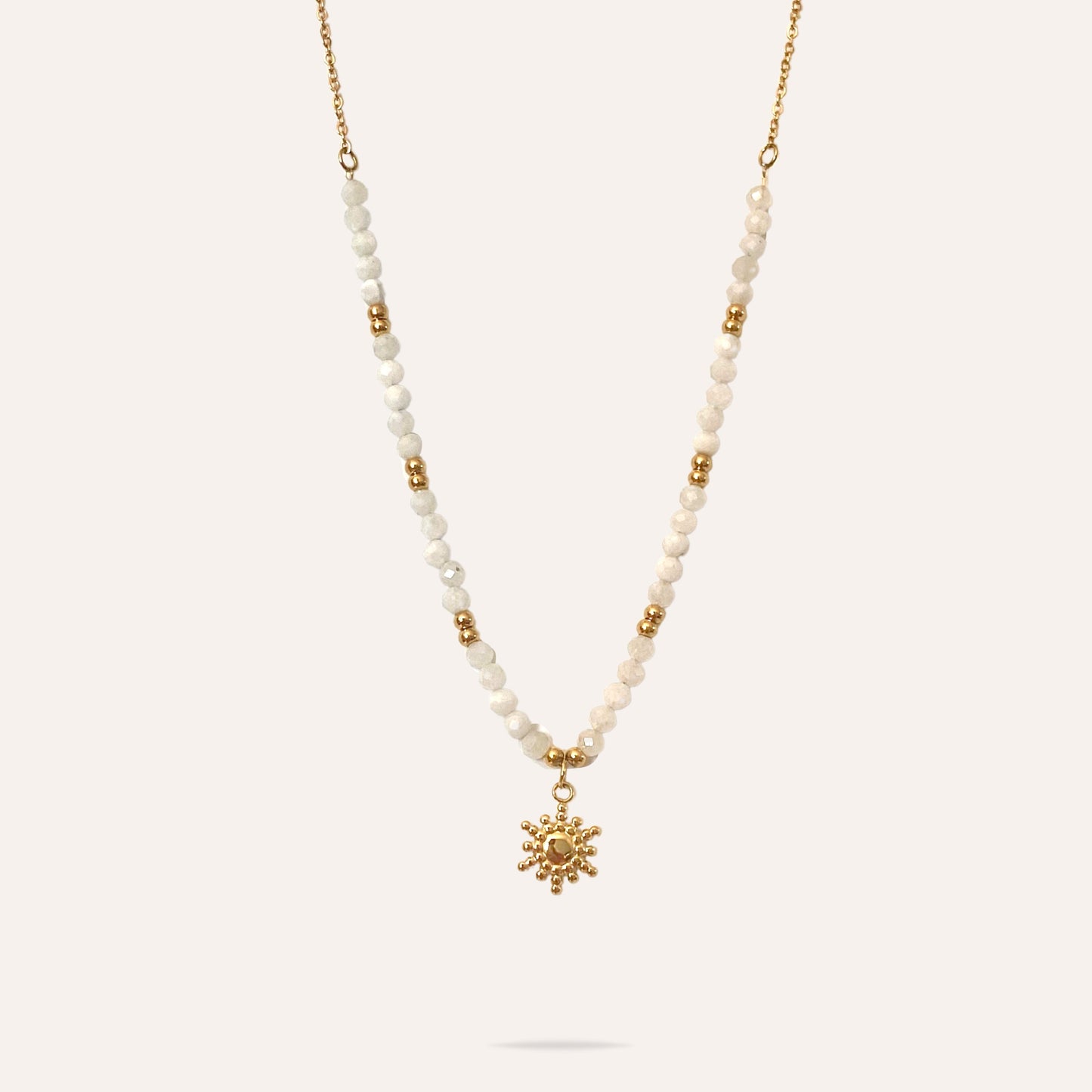 Clara | Sun necklace in stainless steel and natural stone