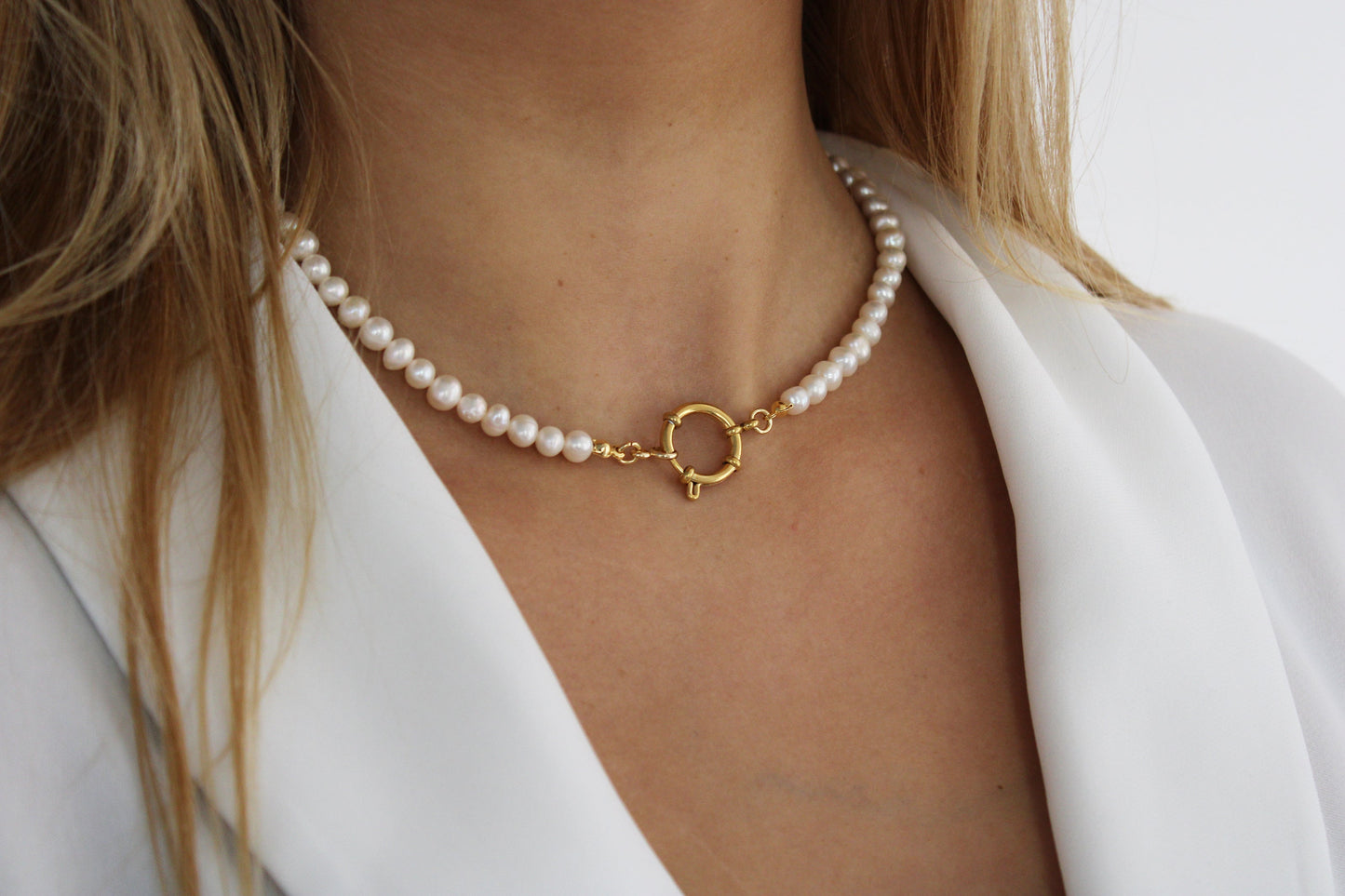 Ariel | Freshwater pearl and gold-plated stainless steel necklace