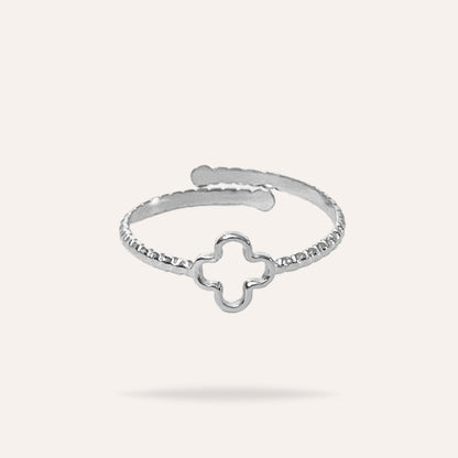 Constance | Stainless steel cloverleaf ring